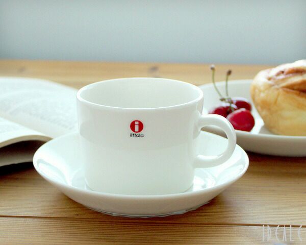 イッタラ（iittala） ティーマ/Teema 3点セット ホワイト(カップ＆ソーサー/プレート21cm）