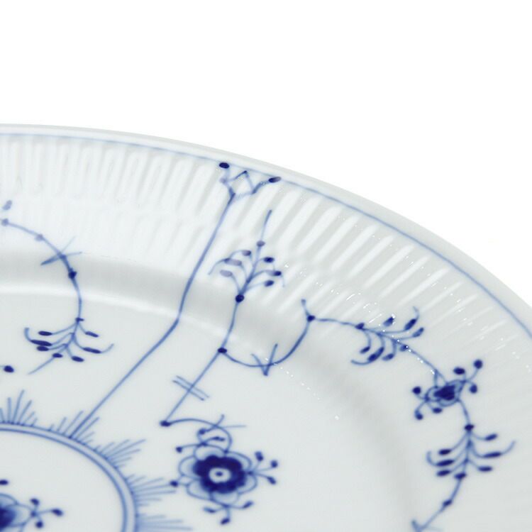 ロイヤルコペンハーゲン（Royal Copenhagen） ブルーフルーテッド プレイン/Blue Fluted Plain プレート 19cm フラット