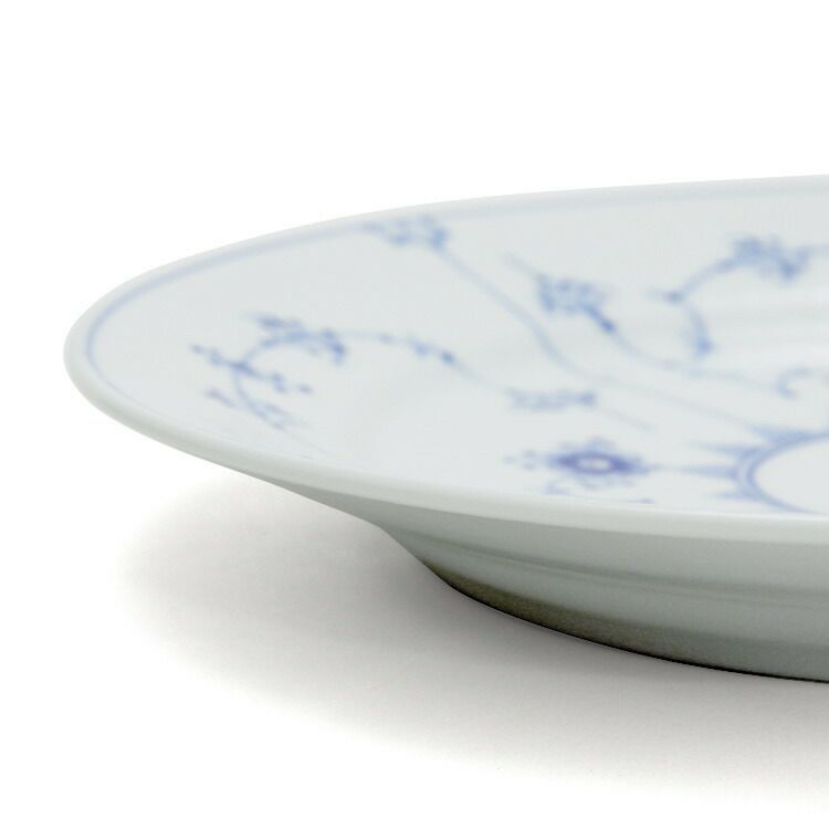 ロイヤルコペンハーゲン（Royal Copenhagen） ブルーフルーテッド プレイン/Blue Fluted Plain プレート 22cm フラット