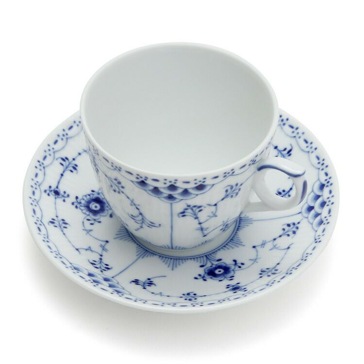 ロイヤルコペンハーゲン（Royal Copenhagen） ブルーフルーテッド ハーフレース/Blue Fluted Half Lace コーヒーカップ&ソーサー 170ml