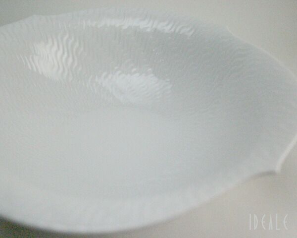マイセン（Meissen） 波の戯れ/Wellenspiel weiss ラウンドボウル 21.5cm