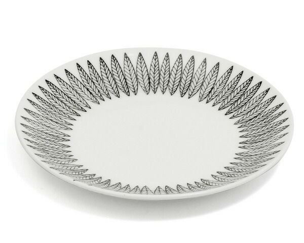 グスタフスベリ（Gustavsberg） サリックス/Salix プレート 18cm ブラック 復刻版