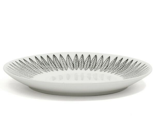 グスタフスベリ（Gustavsberg） サリックス/Salix プレート 18cm ブラック 復刻版