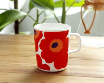 マリメッコ（marimekko） ウニッコ/UNIKKO マグカップ 250ml レッド