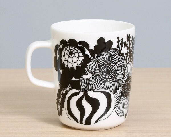 マリメッコ（marimekko） シイルトラプータルハ/SIIRTOLAPUUTARHA マグカップ 250ml ホワイト/ブラック