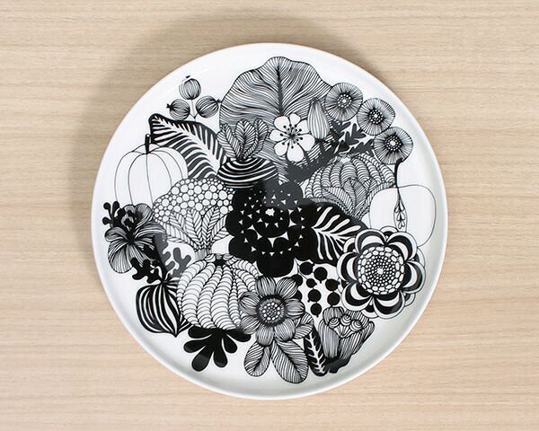 マリメッコ（marimekko） シイルトラプータルハ/SIIRTOLAPUUTARHA プレート 20cm ホワイト/ブラック