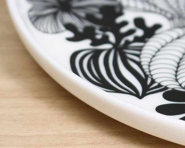 マリメッコ（marimekko） シイルトラプータルハ/SIIRTOLAPUUTARHA プレート 20cm ホワイト/ブラック
