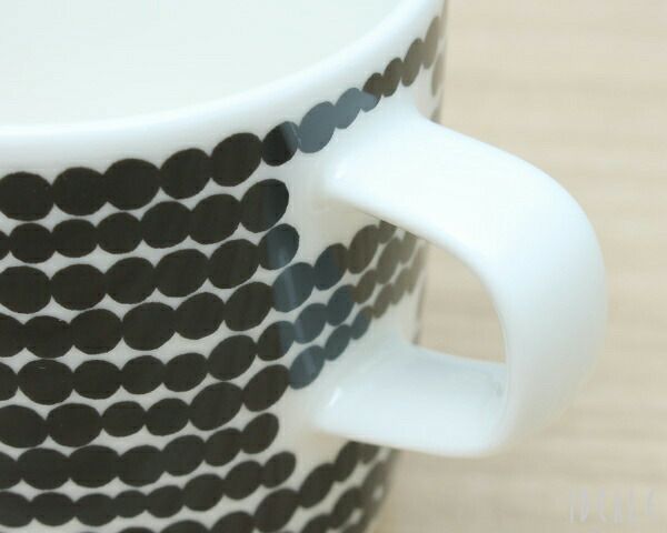 マリメッコ（marimekko） シイルトラプータルハ/SIIRTOLAPUUTARHA コーヒーカップ 200mｌ ホワイト/ブラック