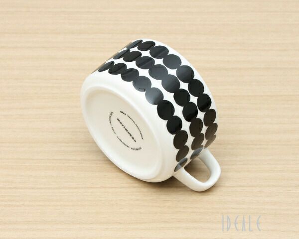 マリメッコ（marimekko） シイルトラプータルハ/SIIRTOLAPUUTARHA ティーカップ 250ml ブラック