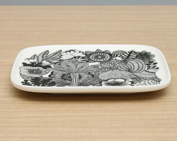 マリメッコ（marimekko） シイルトラプータルハ/SIIRTOLAPUUTARHA プレート15×12cm