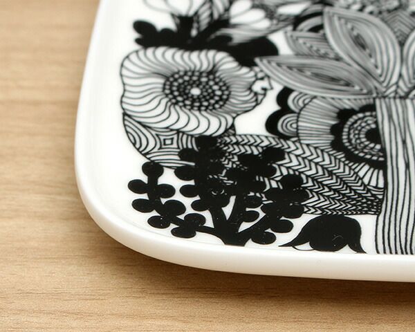 マリメッコ（marimekko） シイルトラプータルハ/SIIRTOLAPUUTARHA プレート15×12cm