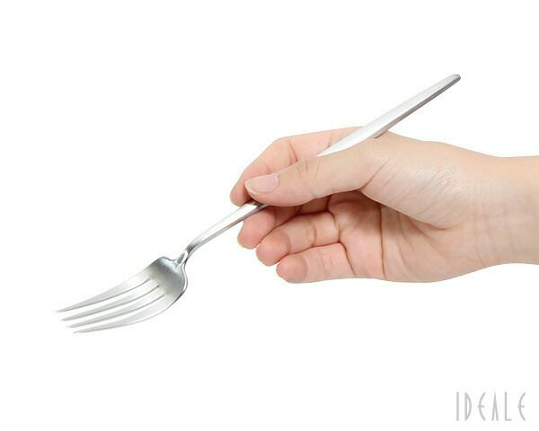 クチポール（Cutipol） ムーンマット/MOON MATT ディナーフォーク シルバー