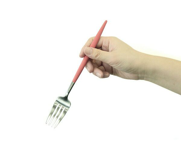 クチポール（Cutipol） ゴア/GOA ディナーフォーク レッド