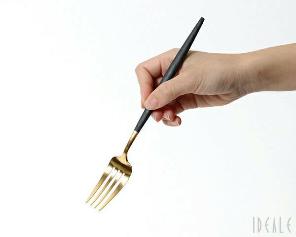 クチポール（Cutipol） ゴア/GOA ディナーフォーク ブラックマットゴールド