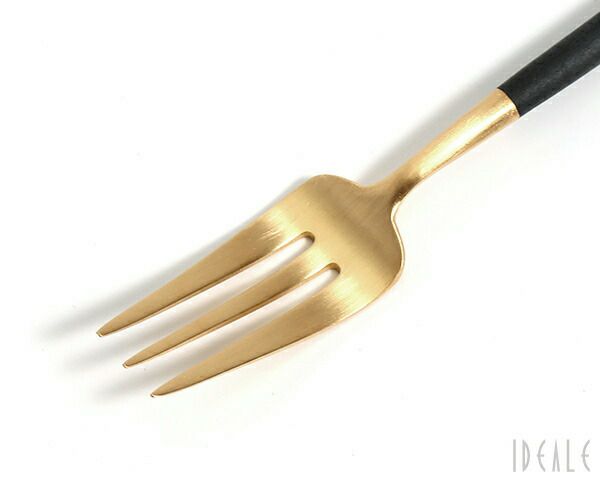 クチポール（Cutipol） ゴア/GOA ケーキフォーク ブラックマットゴールド