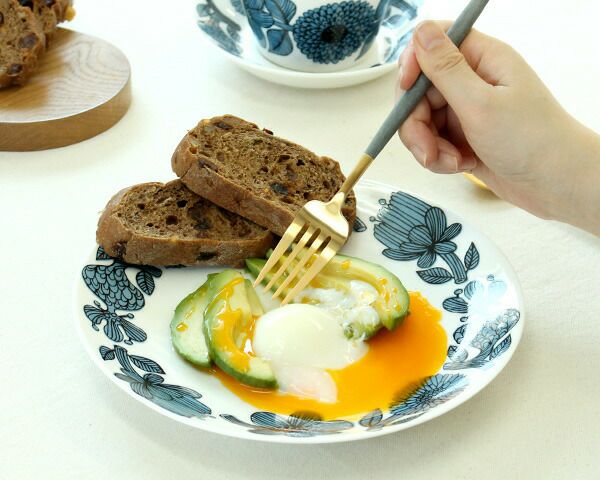 クチポール（Cutipol） ゴア/GOA ディナーフォーク グレーマットゴールド