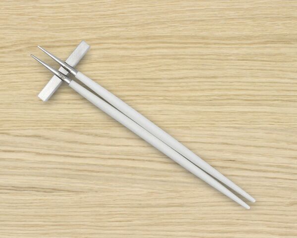 クチポール（Cutipol） ゴア/GOA 箸 + 箸置きセット ホワイト