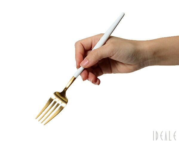 クチポール（Cutipol） ゴア/GOA ディナーフォーク ホワイトマットゴールド