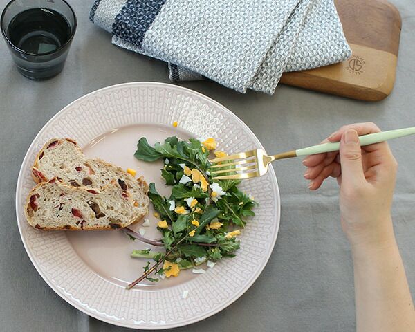 クチポール（Cutipol） ゴア/GOA ディナーフォーク セラドンマットゴールド