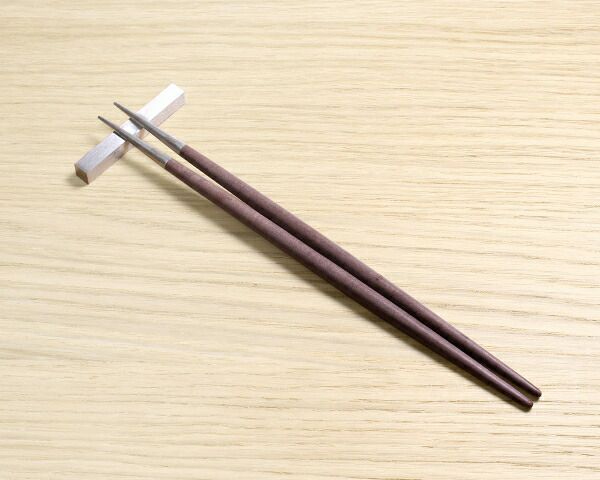 クチポール（Cutipol） ゴア/GOA 箸 + 箸置きセット ブラウン