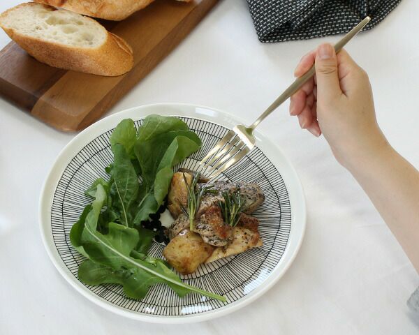 クチポール（Cutipol） ムーンマット/MOON MATT ディナーフォーク シャンパン