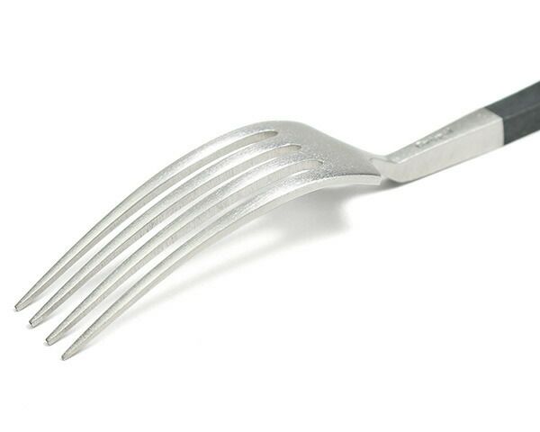 クチポール（Cutipol） クーベ/KUBE デザートフォーク