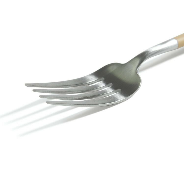 クチポール（Cutipol） ゴア/GOA ディナーフォーク ベージュ