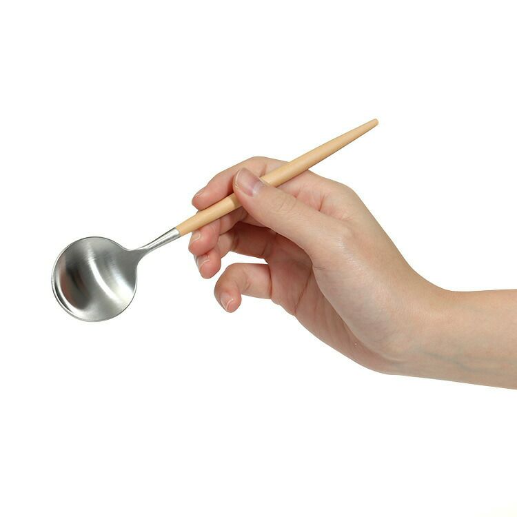 クチポール（Cutipol） ゴア/GOA デザートスプーン ベージュ