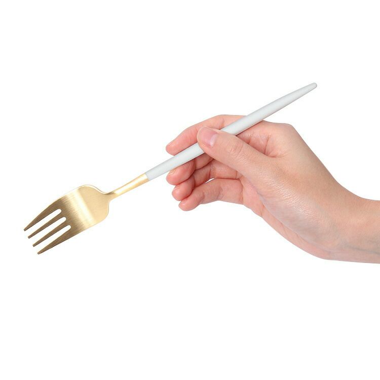 クチポール（Cutipol） ナウ/NAU ディナーフォーク ホワイトマットゴールド