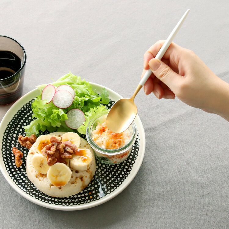 クチポール（Cutipol） ナウ/NAU デザートスプーン ホワイトマットゴールド