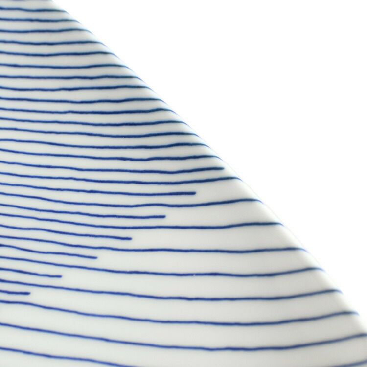 白山陶器 反角多様皿 21cm ホワイト/ブルー