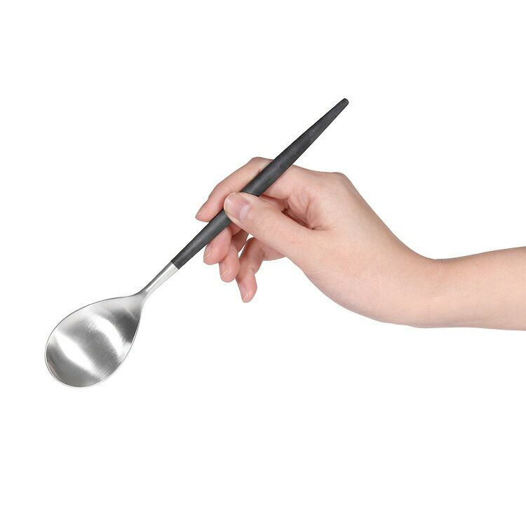 クチポール（Cutipol） ミオ/MIO ディナースプーン ブラック