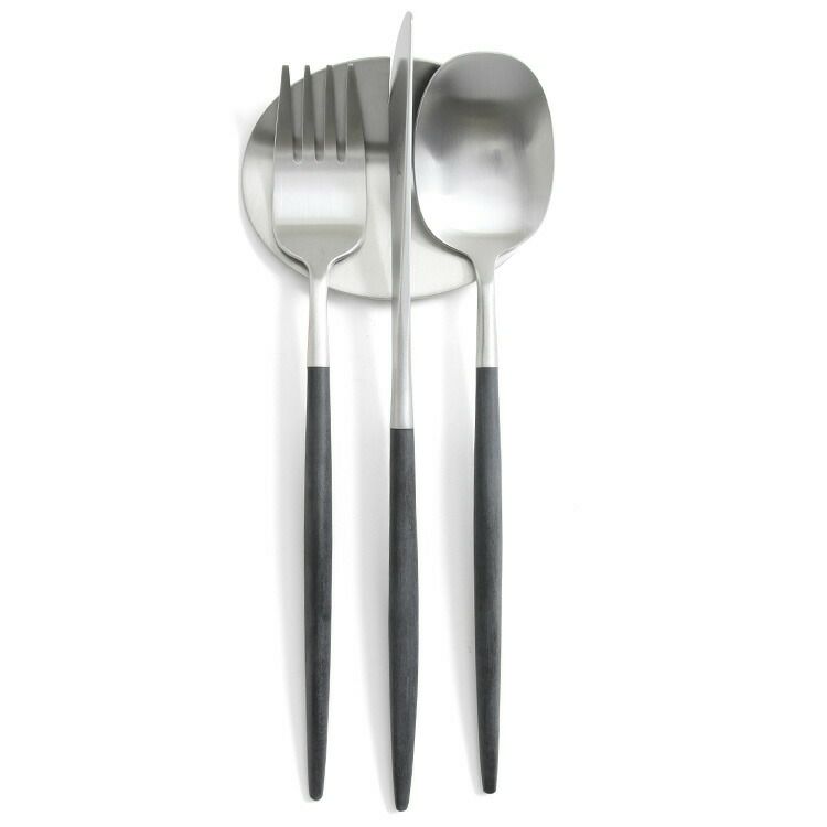 クチポール（Cutipol） ナウ/NAU ディナー3点＆カトラリーレスト1点 ブラック