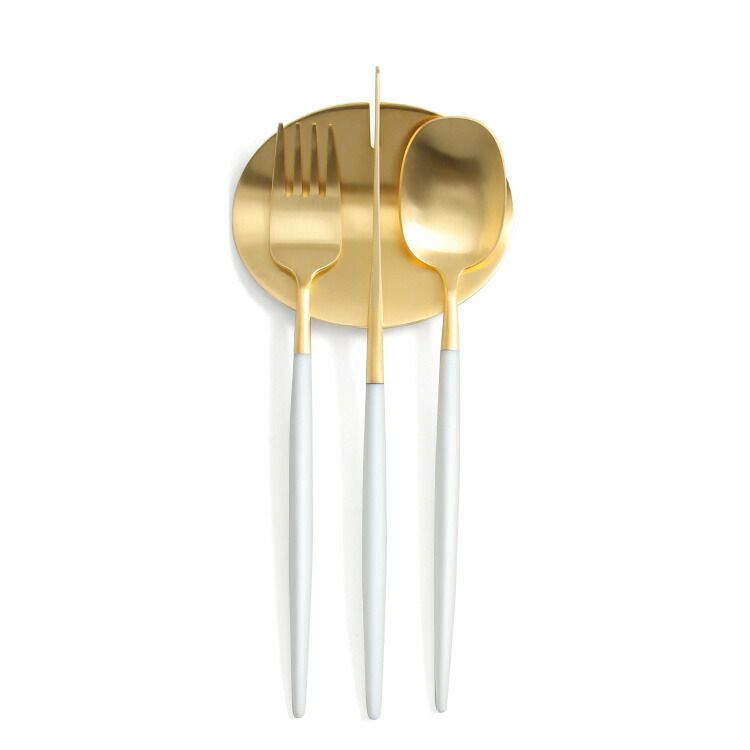 クチポール（Cutipol） ナウ/NAU デザート3点＆カトラリーレスト1点 ホワイトマットゴールド