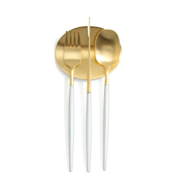 クチポール（Cutipol） ナウ/NAU デザート8点セット 化粧箱付 ホワイトマットゴールド