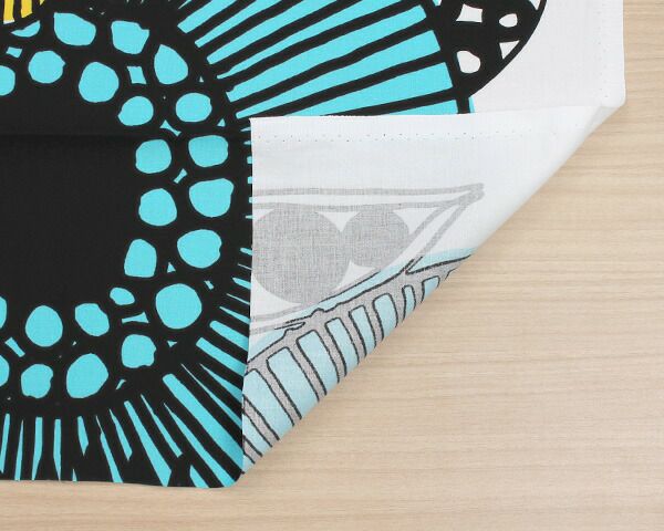 マリメッコ（marimekko） シイルトラプータルハ/SIIRTOLAPUUTARHA コットンファブリック(生地) (30cm以上から10cm単位で切り売り)