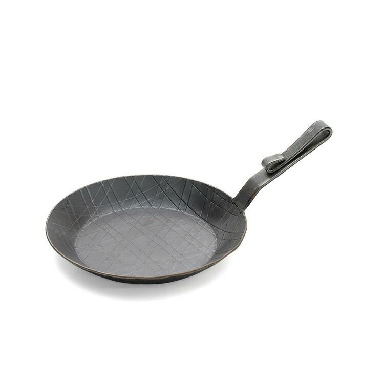 ターク（TURK） プレスパン ベントハンドル 浅型 20cm