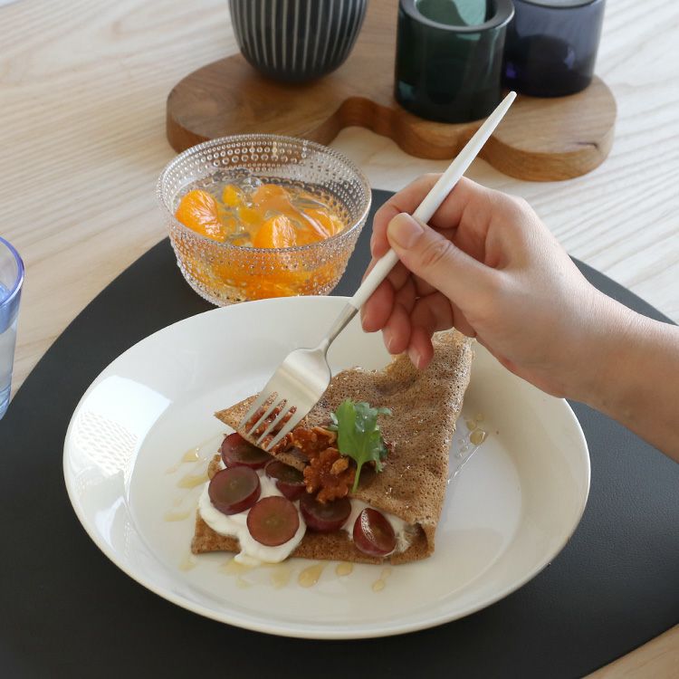 クチポール（Cutipol） ナウ/NAU デザートフォーク ホワイト