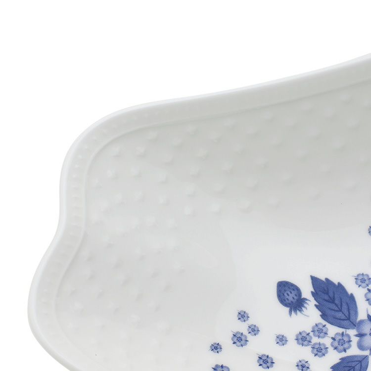 ウェッジウッド（WEDGWOOD） ストロベリーブルームインディゴ マルチディッシュ 31ｃｍ ホワイト