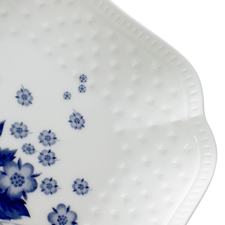 ウェッジウッド（WEDGWOOD） ストロベリーブルームインディゴ スモールプレート ホワイト
