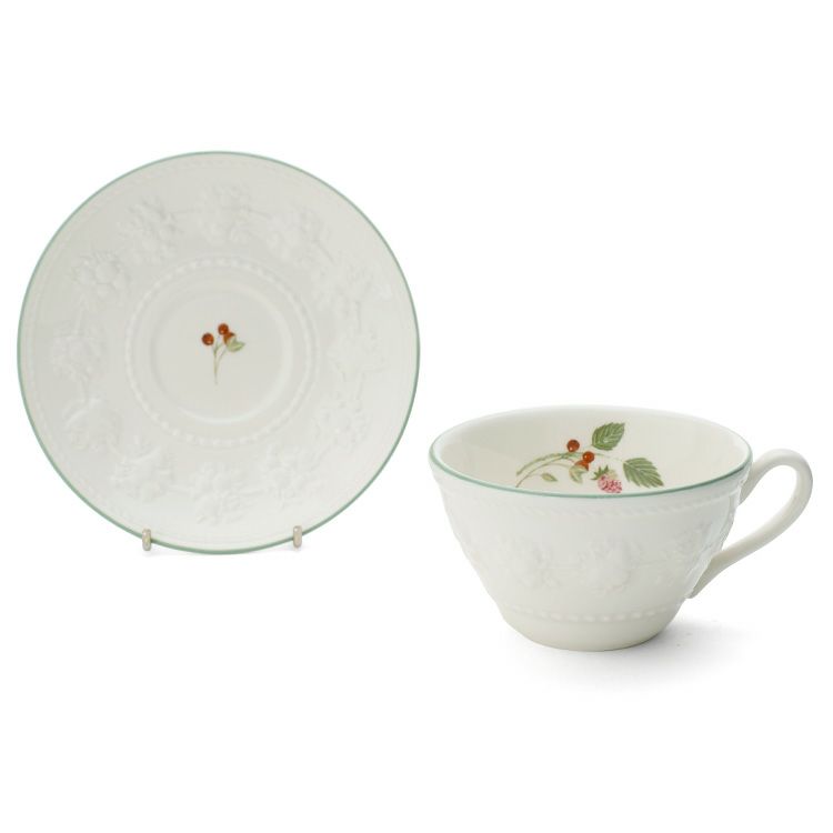 ウェッジウッド（WEDGWOOD） フェスティビティ/FESTIVITY ティーカップ&ソーサー ラズベリー