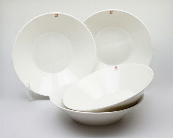 イッタラ（iittala） ティーマ/Teema 16点 スターターセット 箱入(プレート21cm×4/プレート26cm×4/ボウル15×4/ボウル21cm×4) ホワイト