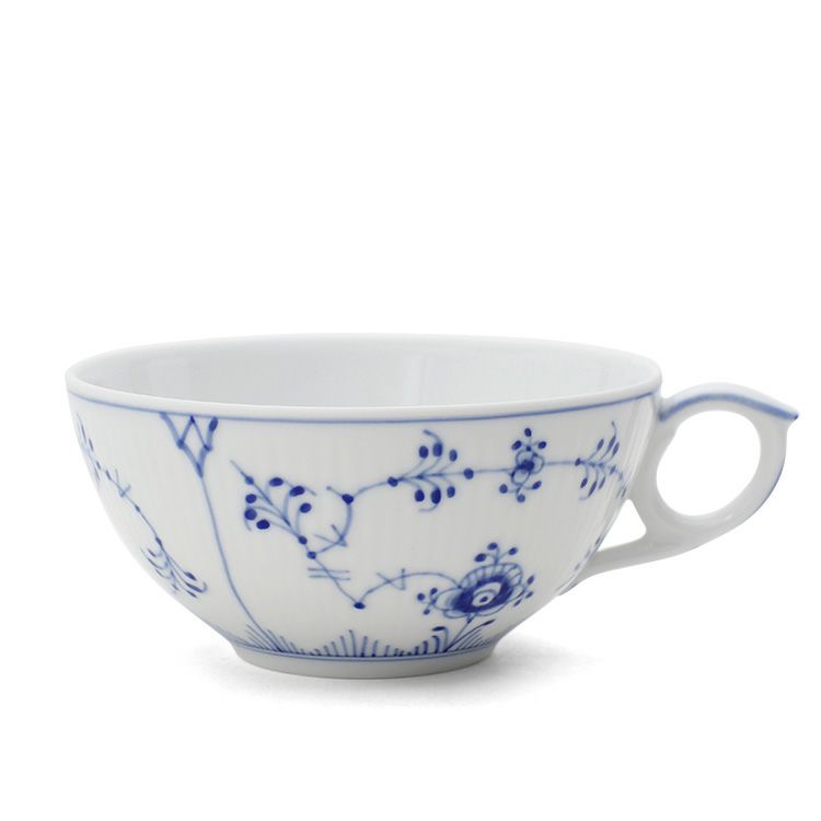 ロイヤルコペンハーゲン（Royal Copenhagen） ブルーフルーテッド プレイン/Blue Fluted Plain ティーカップ＆ソーサー 190ml