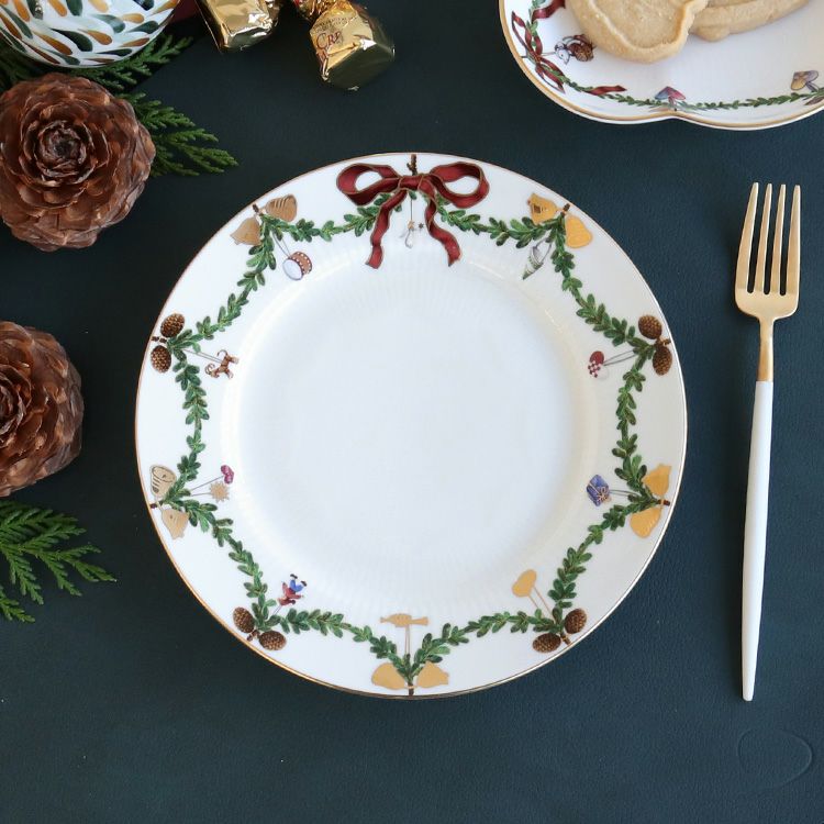 ロイヤルコペンハーゲン（Royal Copenhagen） スターフルーテッド クリスマス/Star Fluted Christmas プレート 19cm