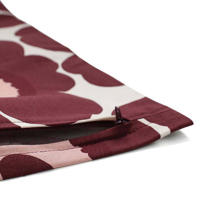 マリメッコ（marimekko） ピエニウニッコ/PIENI UNIKKO クッションカバー バーガンディー/コットン