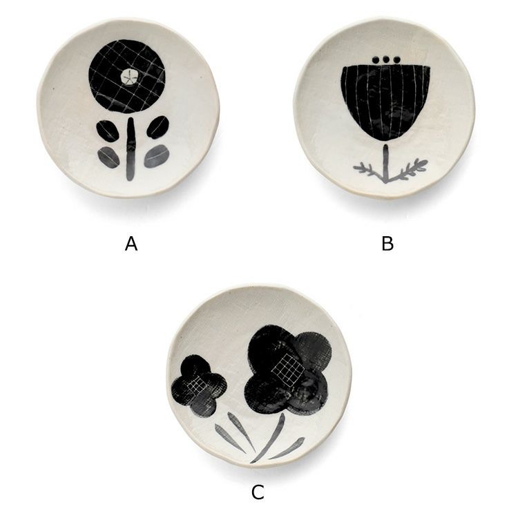 カネサン1893（KANESAN1893） モノトーン 花小皿