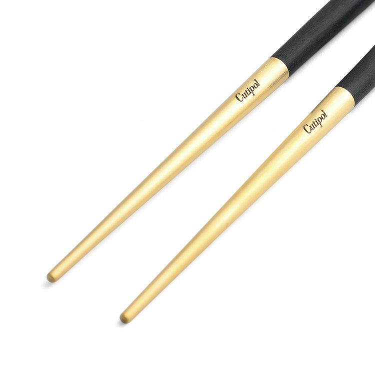 クチポール（Cutipol） クーベ/KUBE 箸 + 箸置きセット ブラックマットゴールド