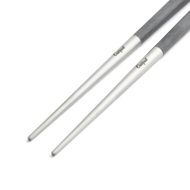 クチポール（Cutipol） クーベ/KUBE 箸 + 箸置きセット グレー