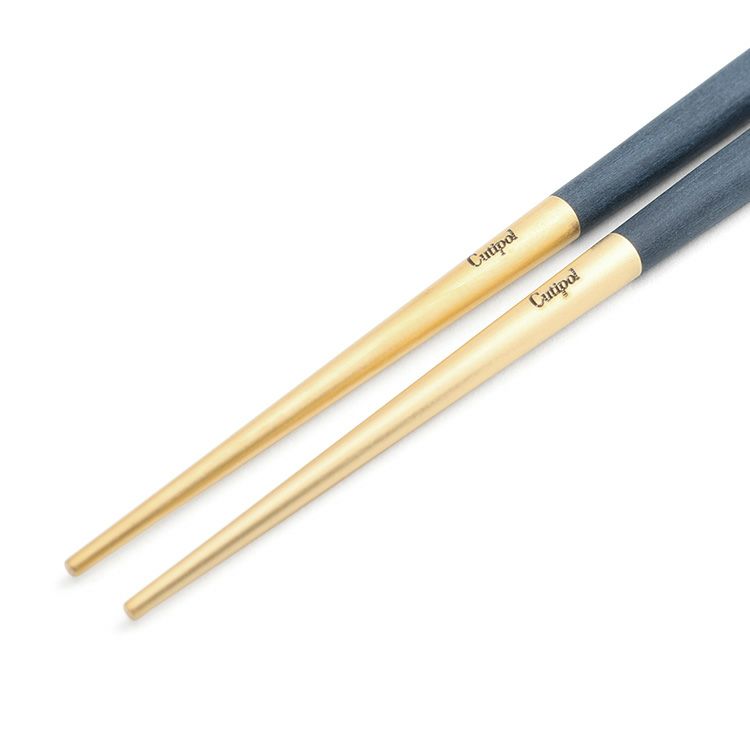 クチポール（Cutipol） クーベ/KUBE 箸 + 箸置きセット ブルーマットゴールド