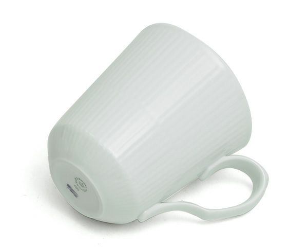ロイヤルコペンハーゲン（Royal Copenhagen） ホワイトフルーテッド プレイン/White Fluted Plain マグカップ 370ｍｌ